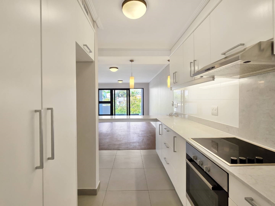 To Let 2 Bedroom Property for Rent in Vredehoek Western Cape